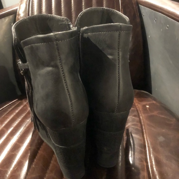 Gray wedges with fringe leather size 8 - Picture 5 of 8